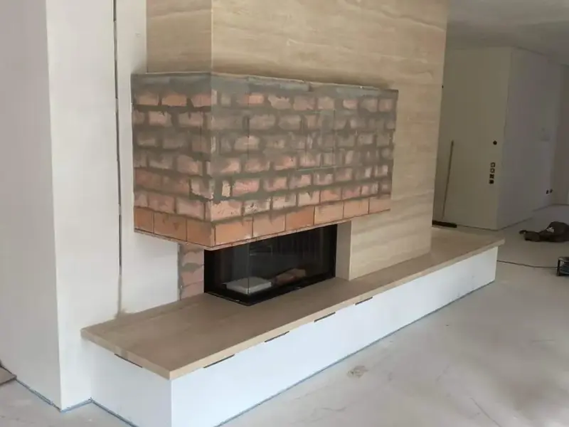04 kamin travertinbank
